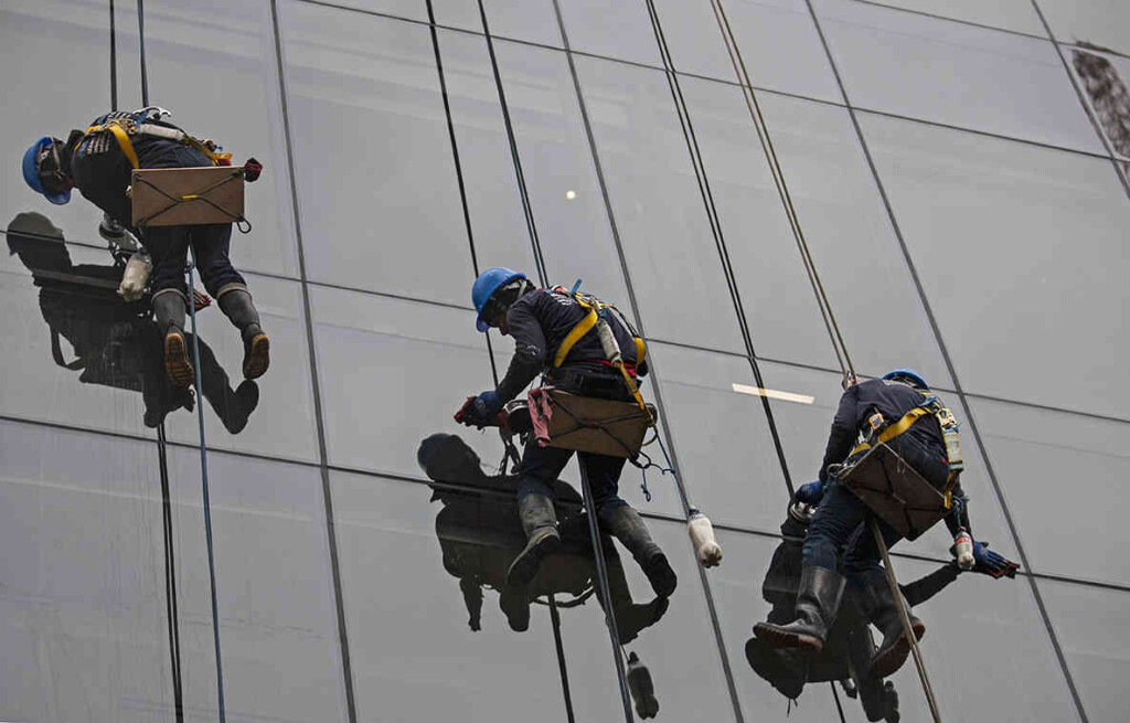 Empresa de trabajos verticales en Valencia profesional