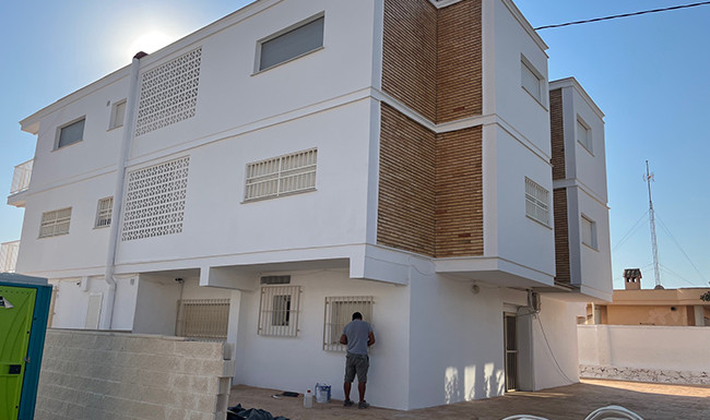 Empresas de pintura de fachadas en Valencia profesionales