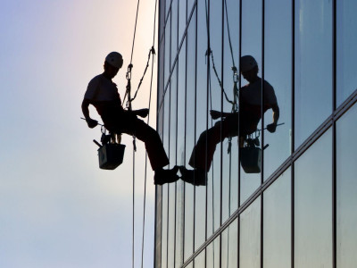 Empresa de trabajos verticales Valencia con experiencia