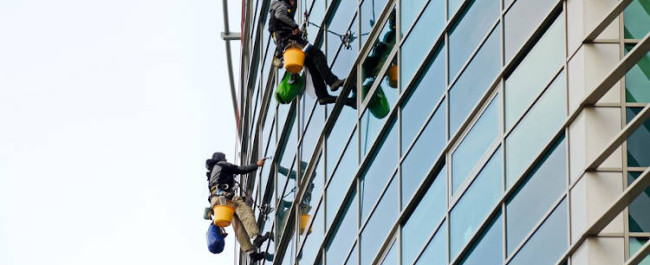 Servicios profesionales de trabajos verticales Valencia y de gran calidad